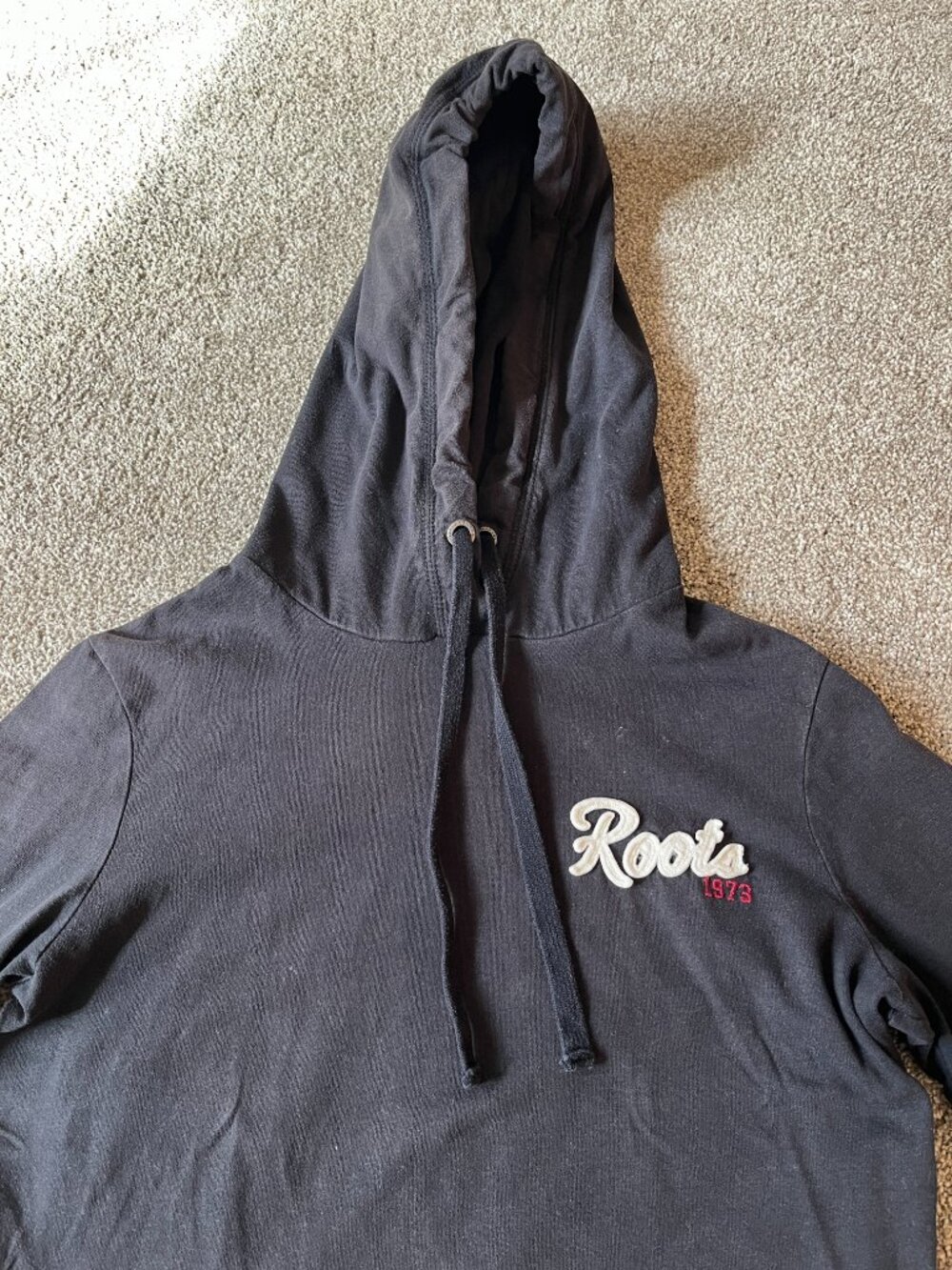 ROOTS Canada Pullover Hoodie | Unisex Size: (MED)